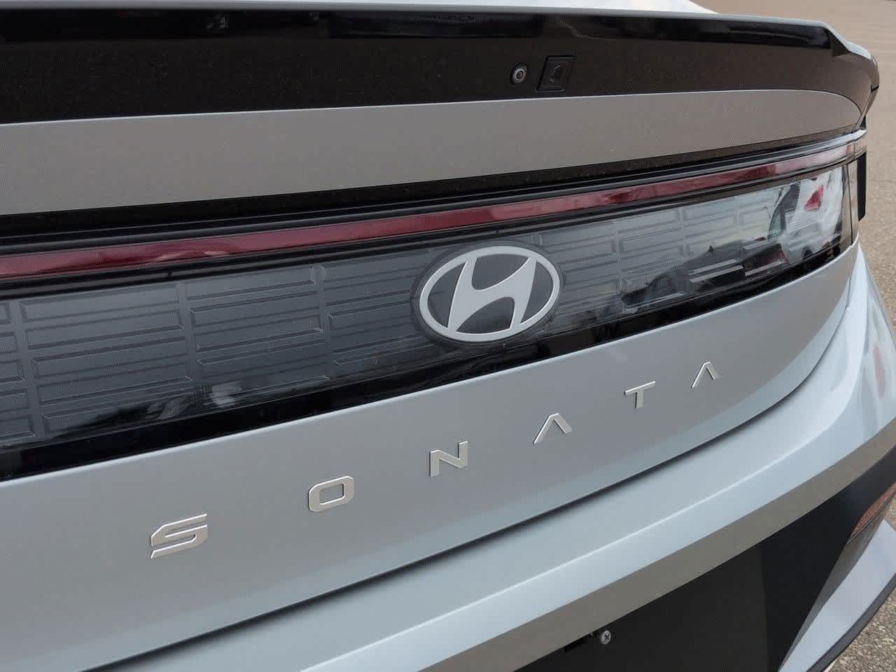 Thumbnail: 2025 Hyundai Sonata - 12