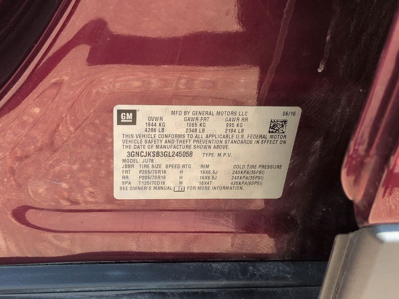 Thumbnail: 2016 Chevrolet Trax - 33