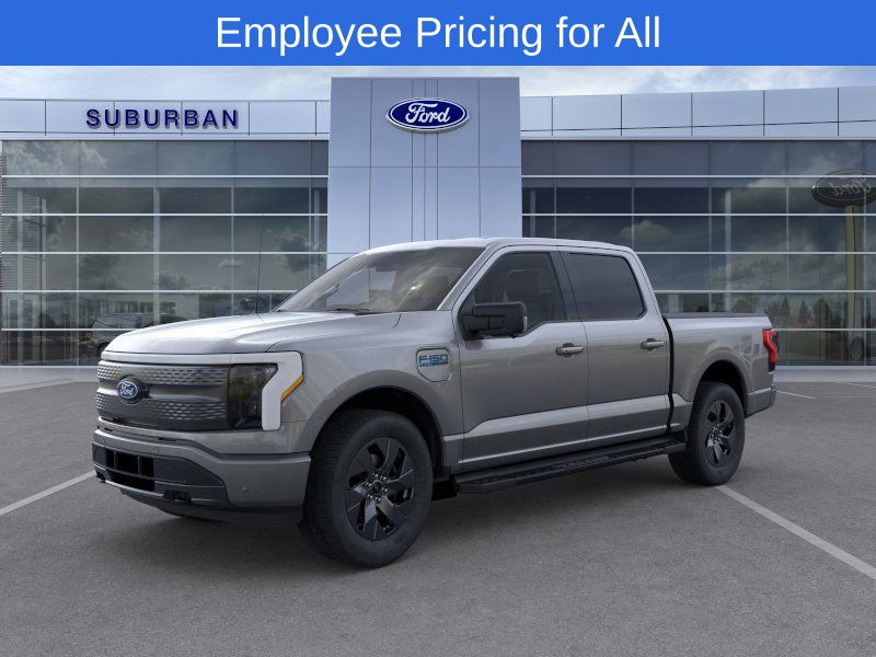 2025 Ford F-150 Lightning Flash's photo