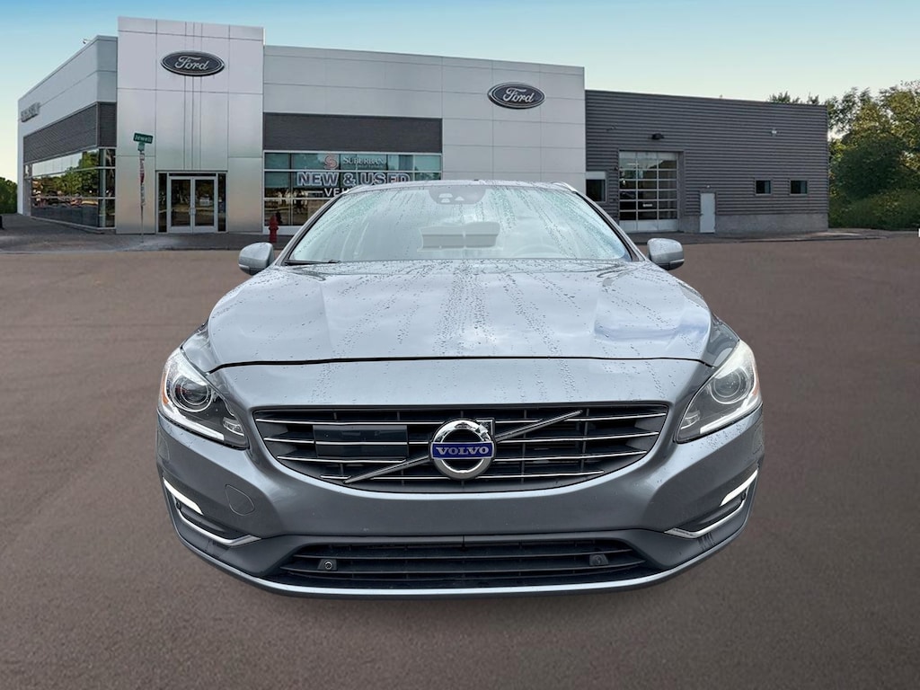 Used 2016 Volvo V60 T5 Wagon