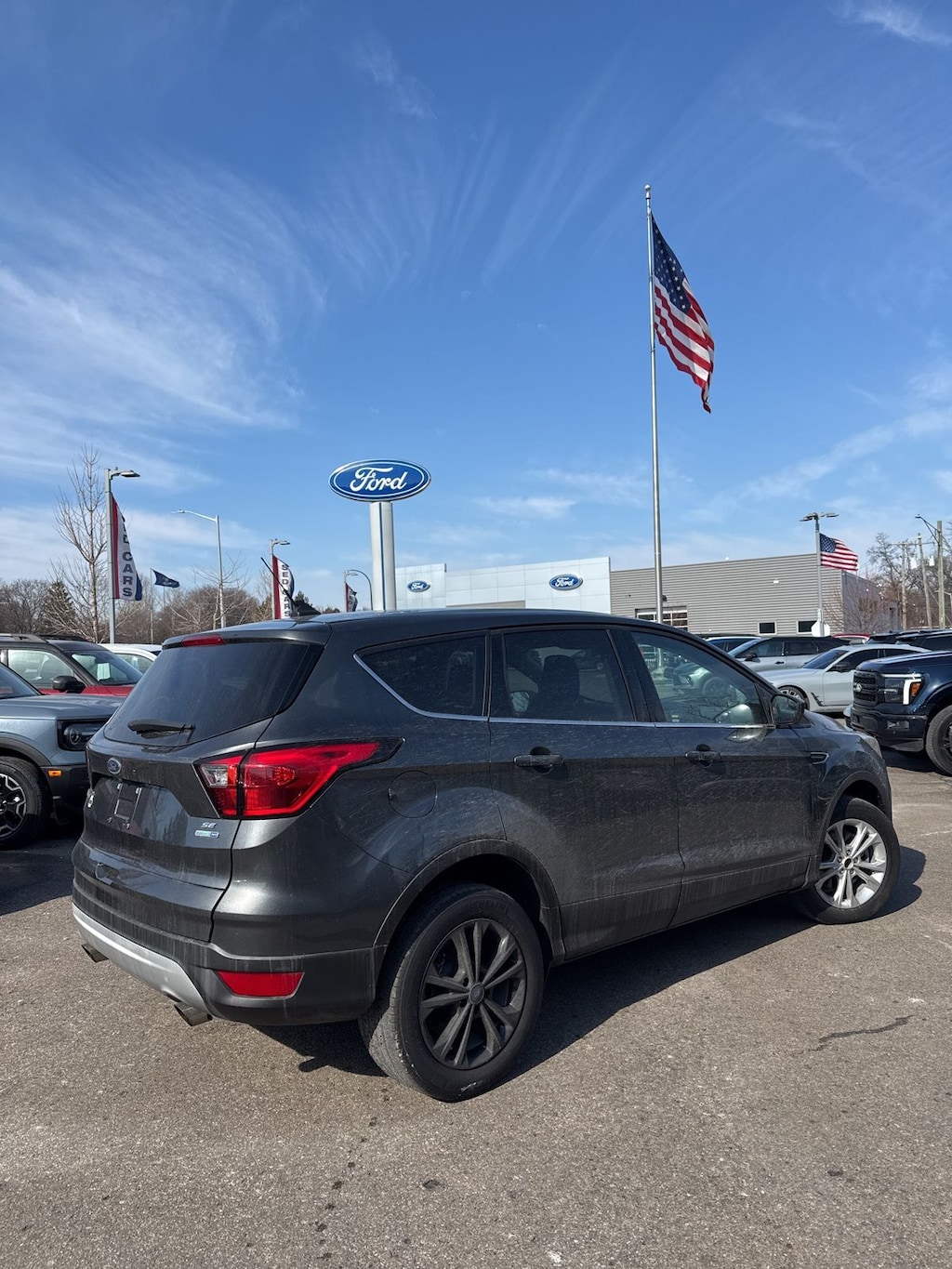 Used 2019 Ford Escape SE SUV
