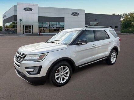 2017 Ford Explorer XLT SUV
