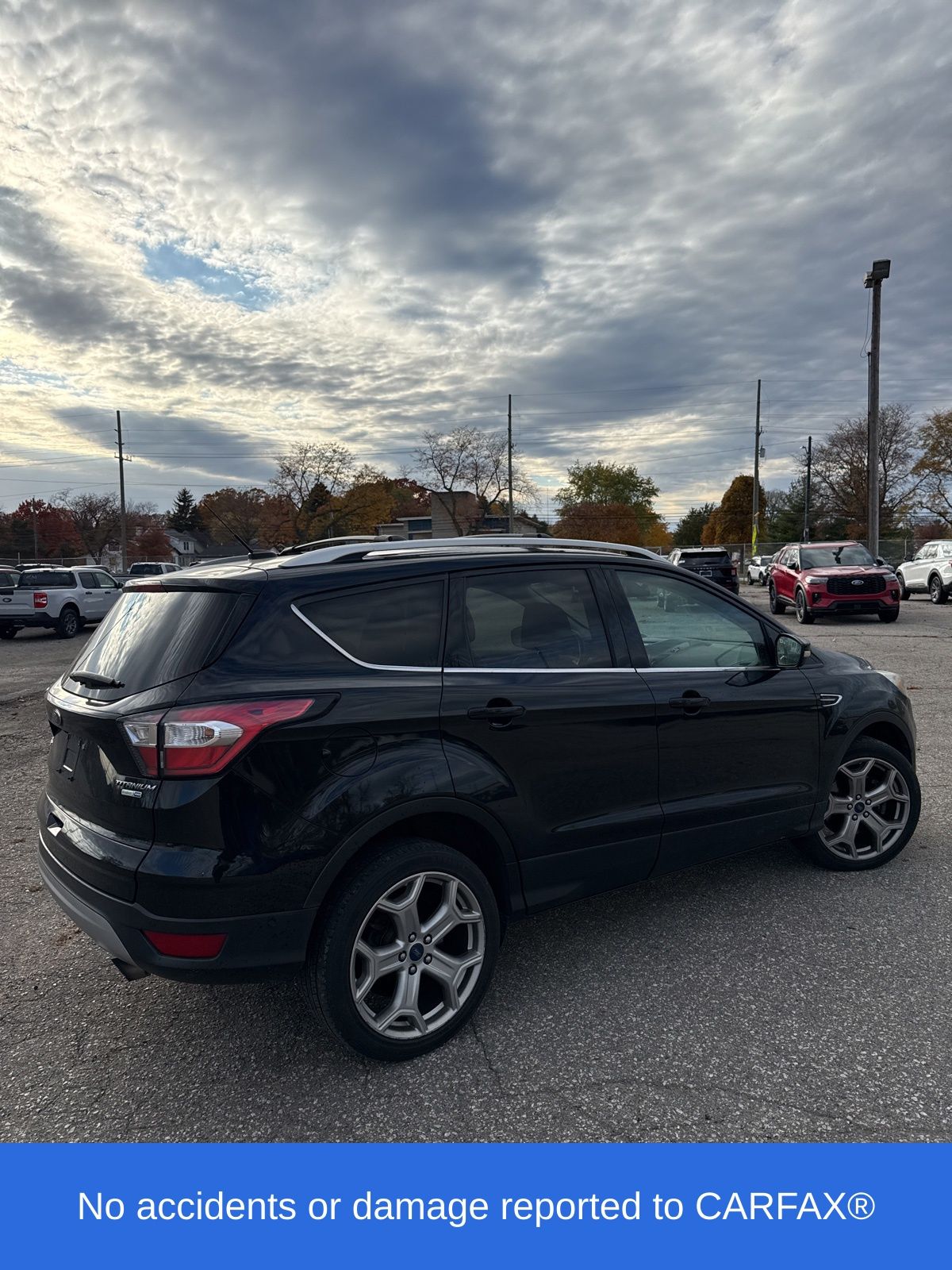 2017 Ford Escape Titanium photo 2