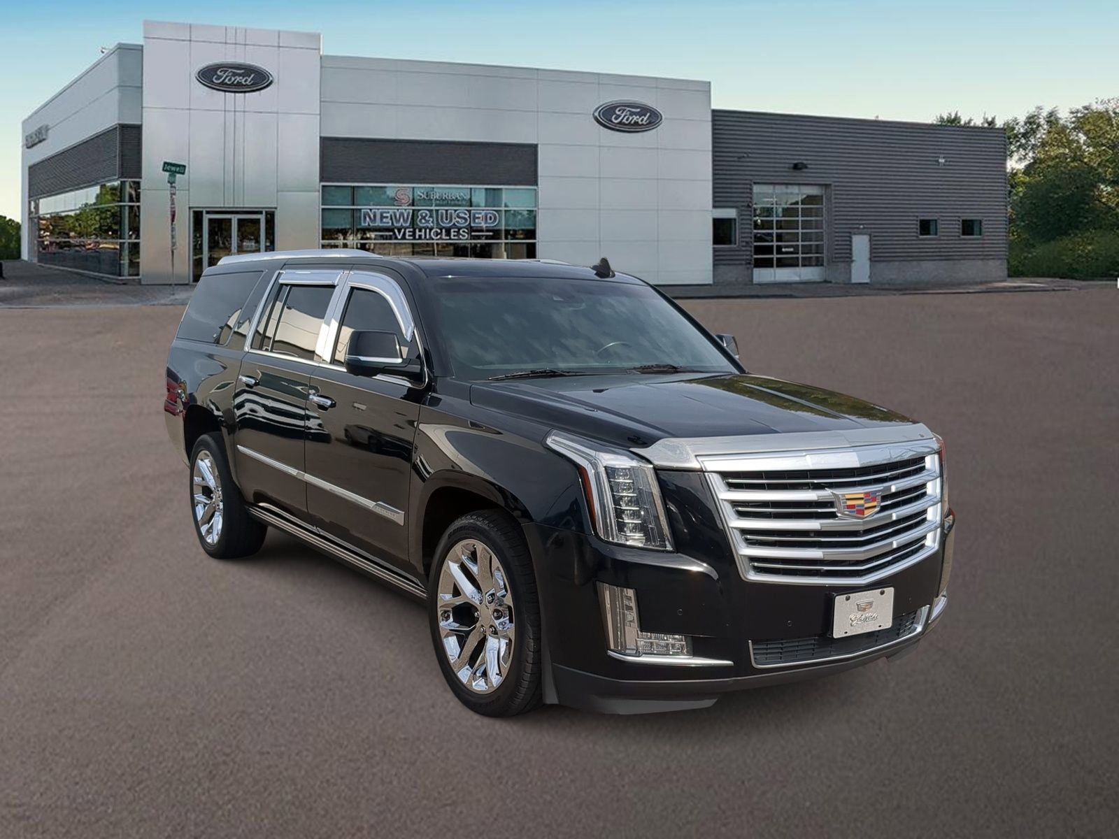 2016 Cadillac Escalade ESV Platinum photo 2