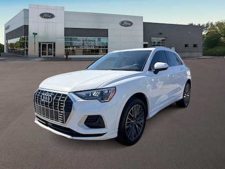 2022 Audi Q3 Premium SUV in Ferndale, MI