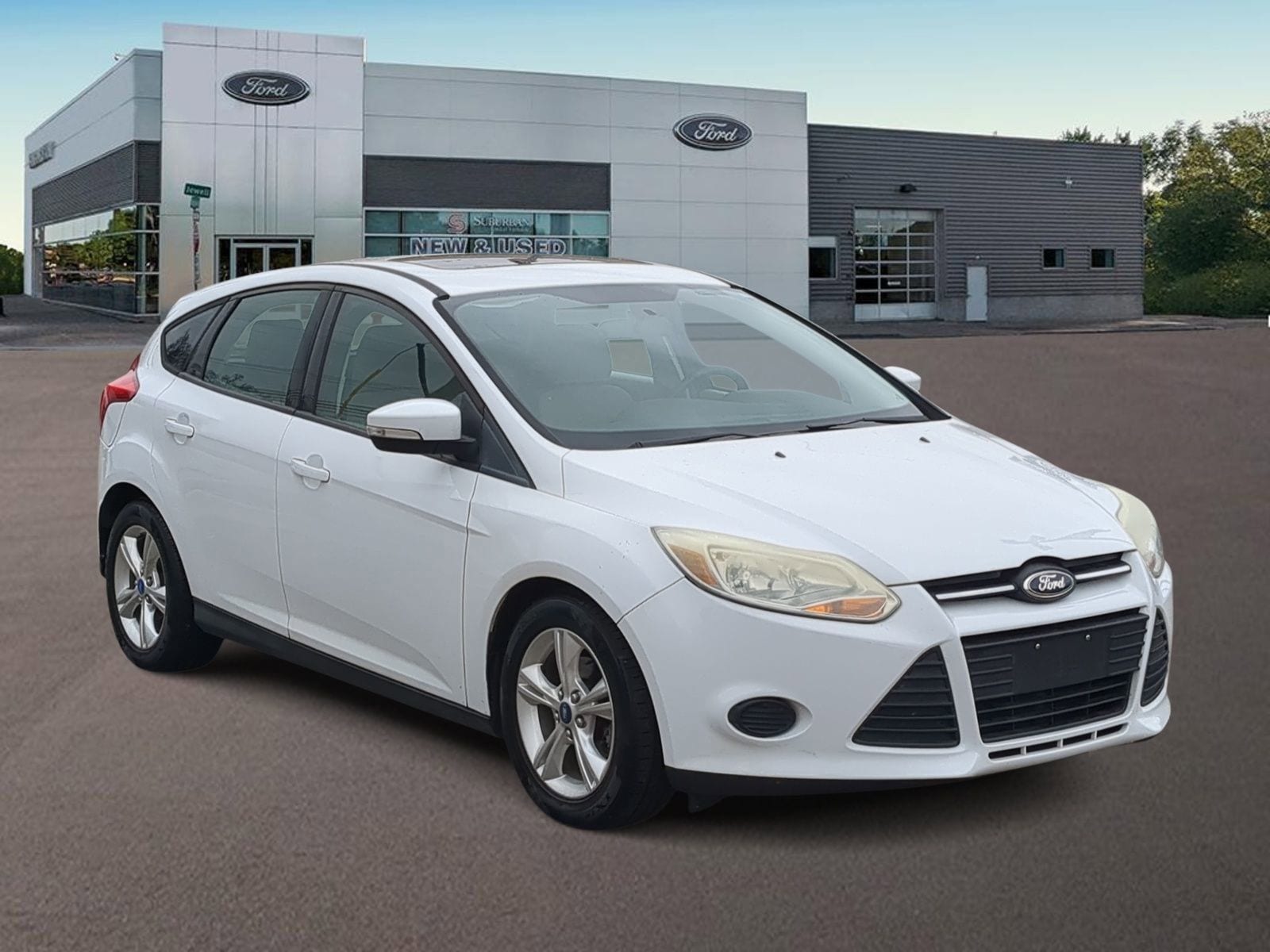 Used 2013 Ford Focus SE with VIN 1FADP3K24DL198833 for sale in Ferndale, MI