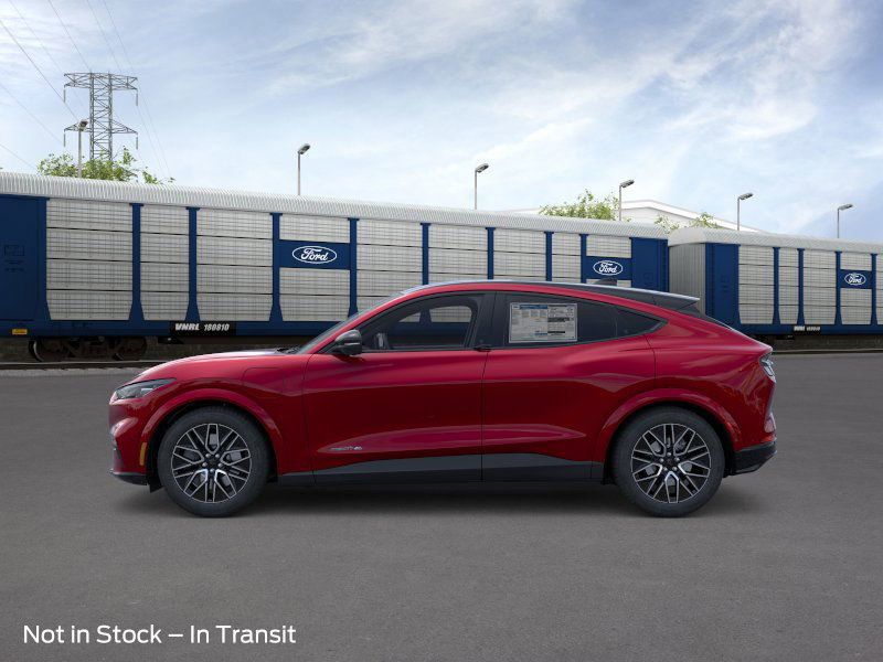 2025 Ford Mustang Mach-E Premium photo 3