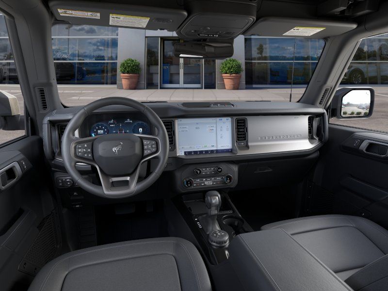 2026 Ford Bronco 4-Door Outer Banks - Photo 10