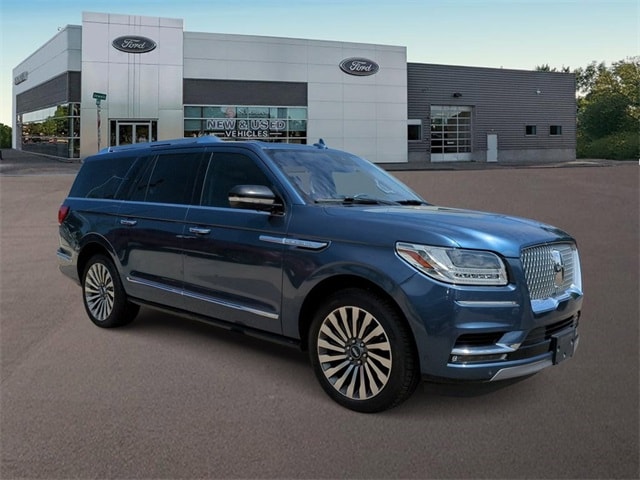 Used 2018 Lincoln Navigator Reserve with VIN 5LMJJ3LT8JEL20172 for sale in Ferndale, MI