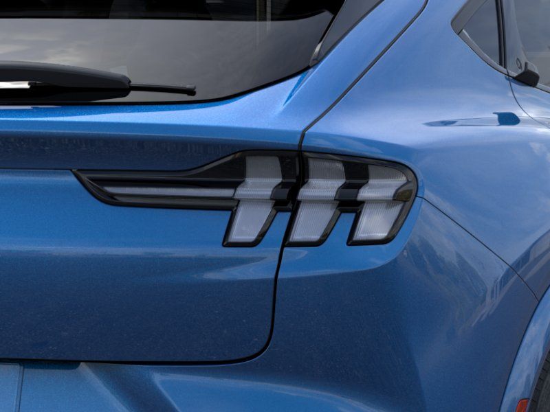 2026 Ford Mustang Mach-E Premium - Photo 22