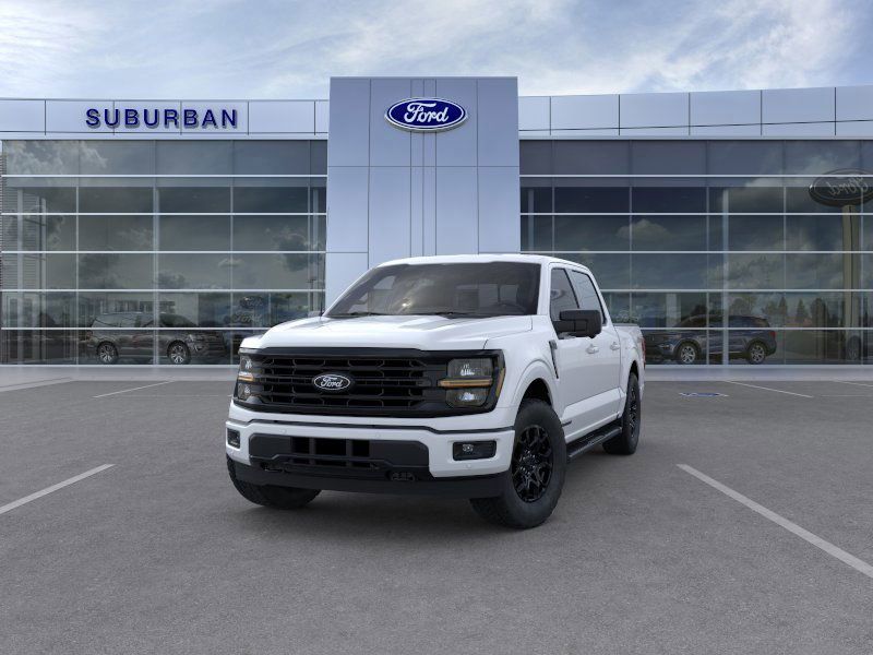 2025 Ford F-150 XLT photo 2