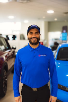 Staff member Alexanader Contreras from 8118bbbb036a