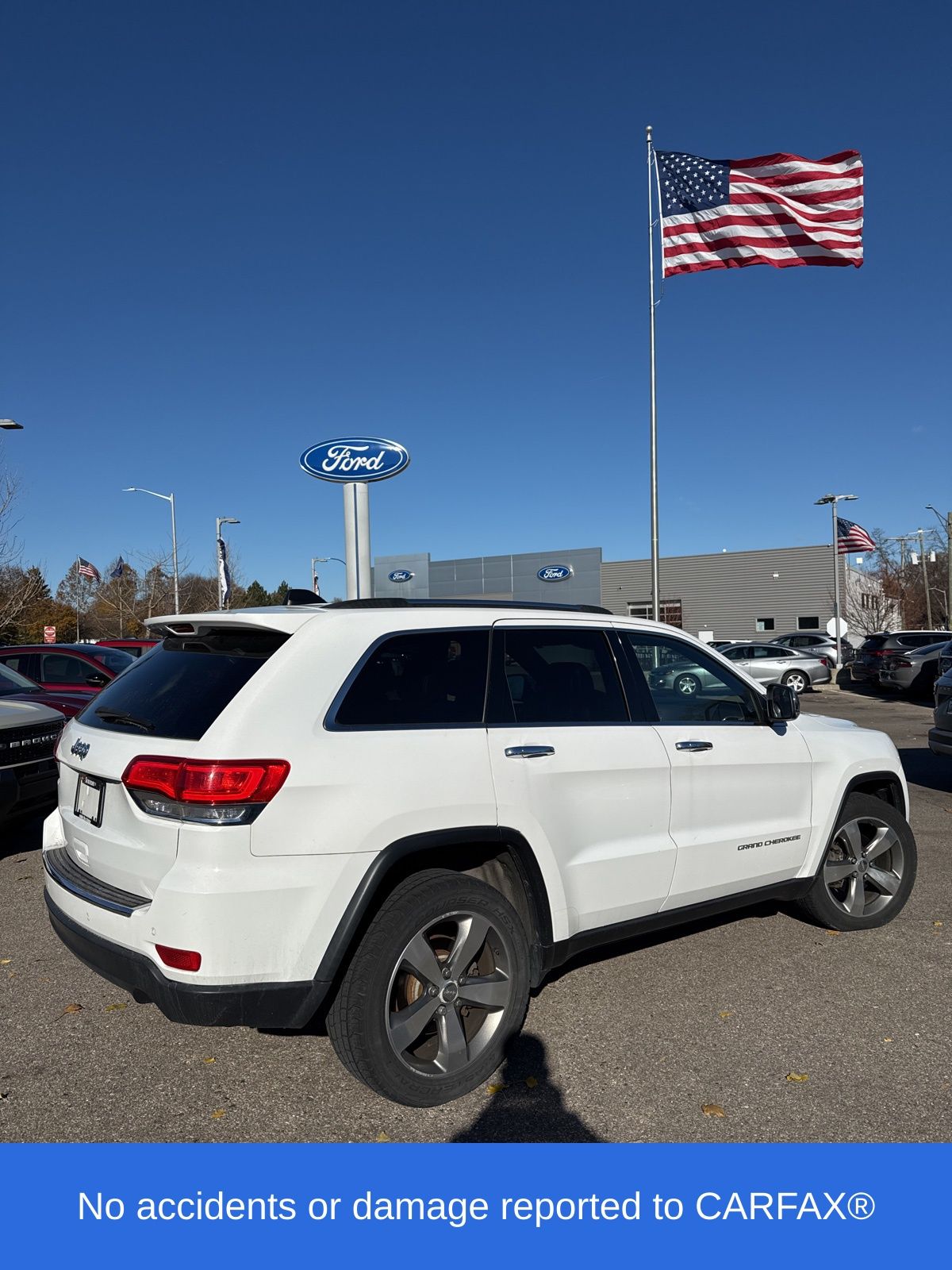 Used 2015 Jeep Grand Cherokee Limited with VIN 1C4RJFBGXFC833622 for sale in Ferndale, MI