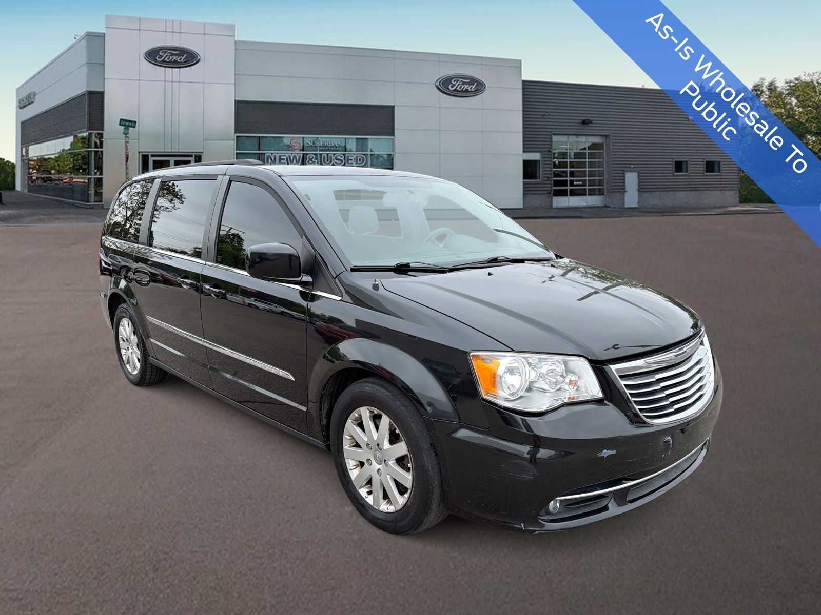 Used 2014 Chrysler Town & Country Touring with VIN 2C4RC1BG0ER447696 for sale in Ferndale, MI
