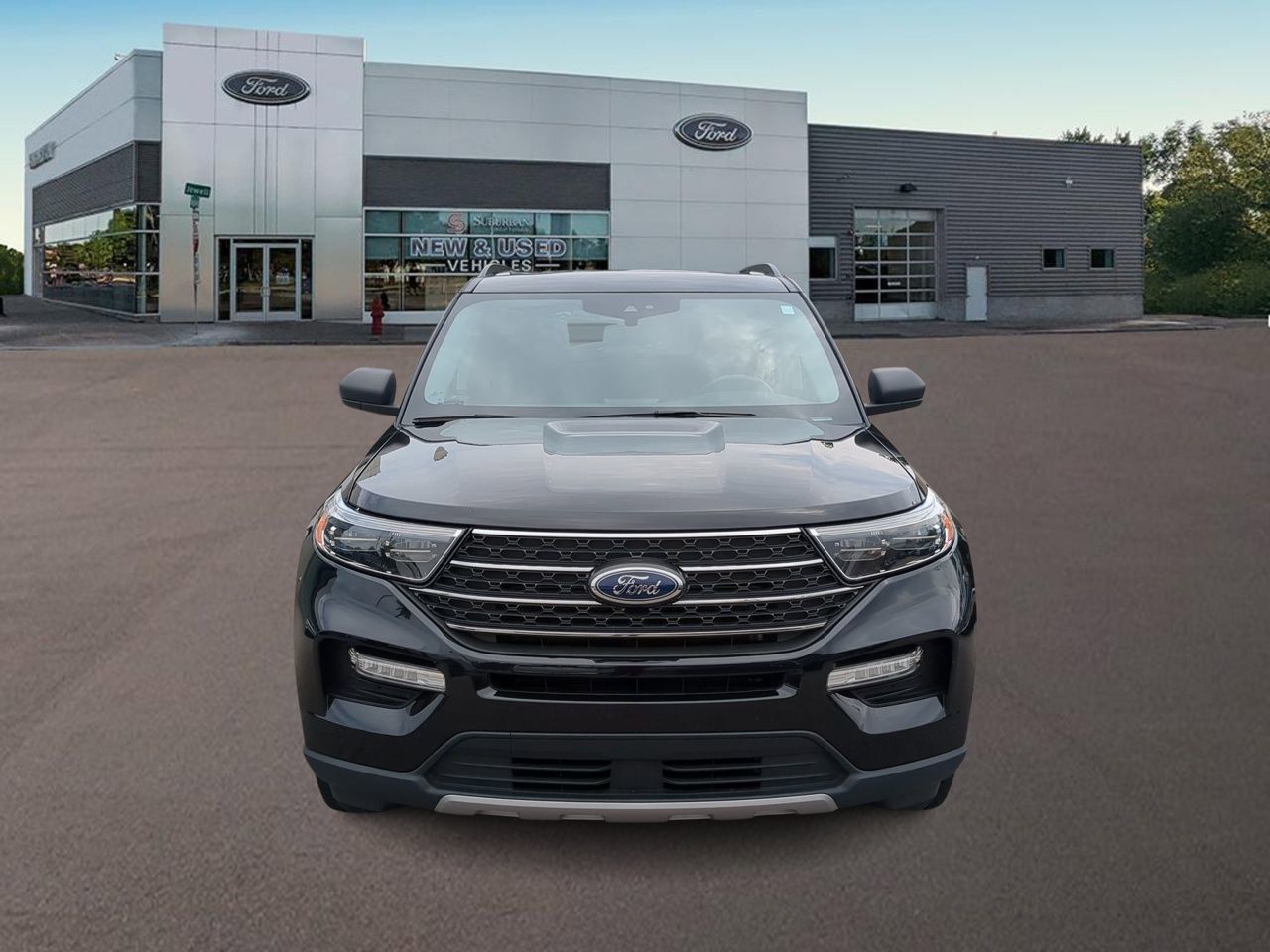 2022 Ford Explorer XLT photo 3