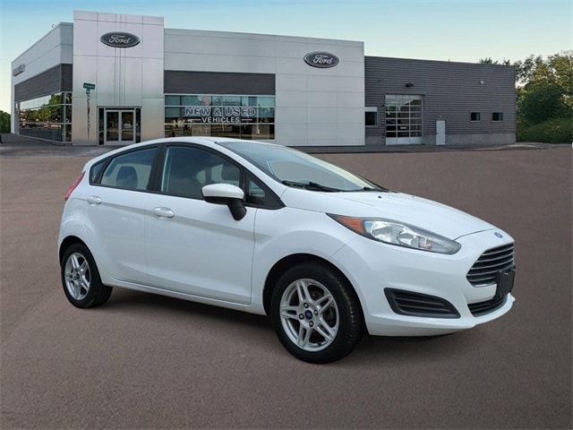 Used 2018 Ford Fiesta SE with VIN 3FADP4EJ2JM128220 for sale in Ferndale, MI