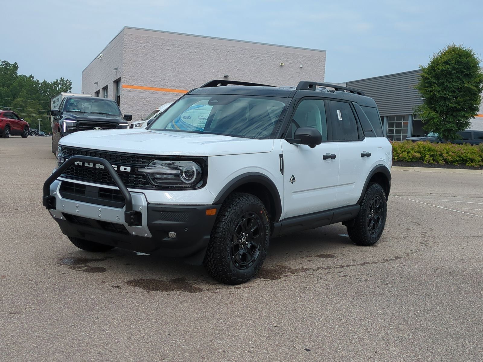 2025 Ford Bronco Sport Outer Banks photo 4