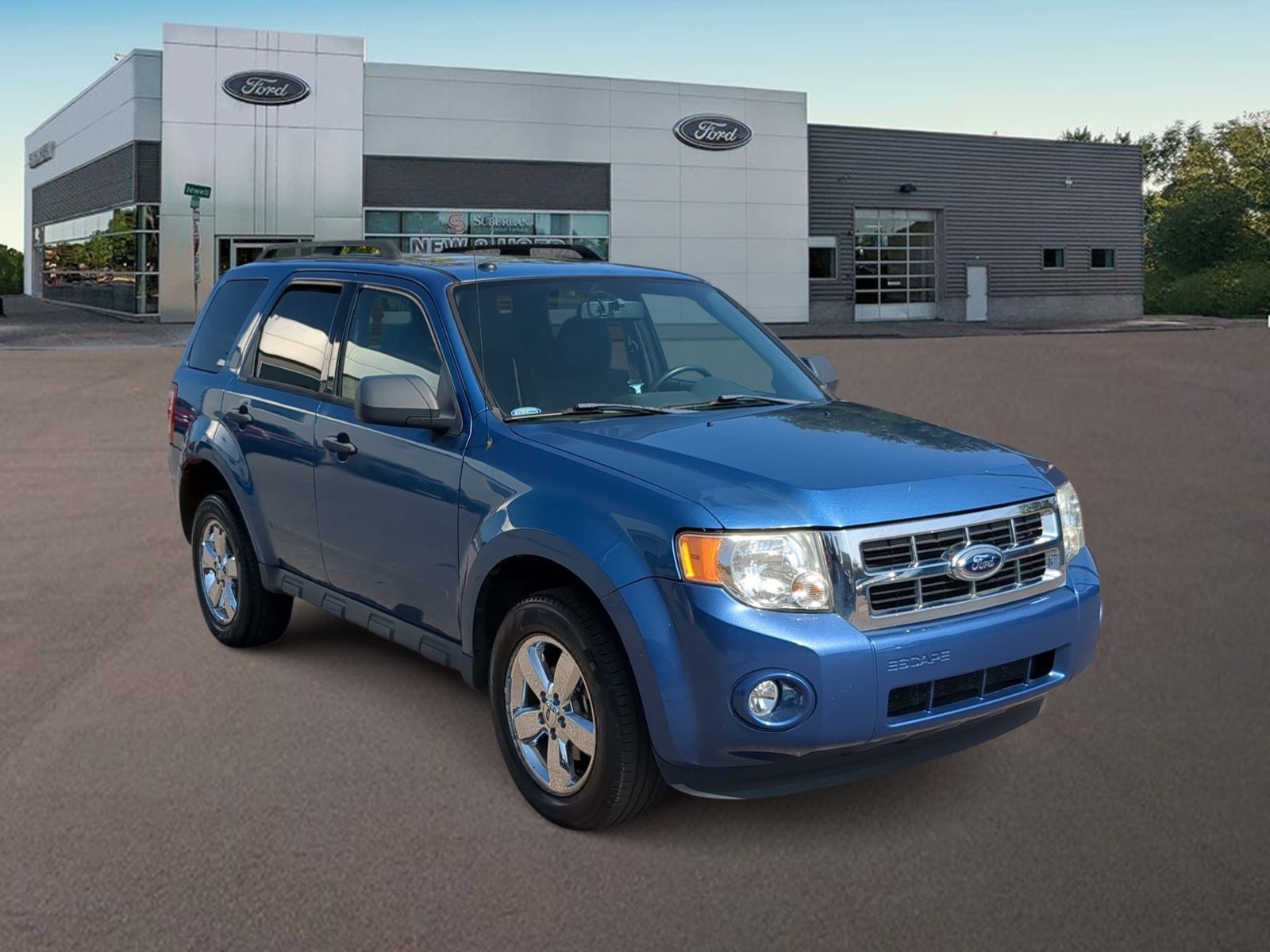 2009 Ford Escape XLT photo 2