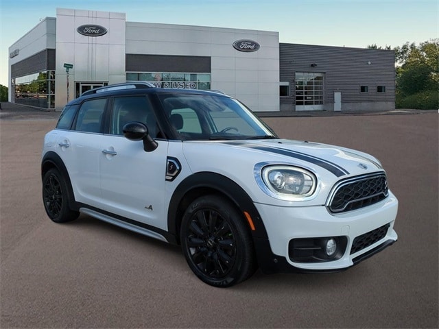 Used 2018 MINI Countryman S with VIN WMZYT5C3XJ3D82117 for sale in Ferndale, MI