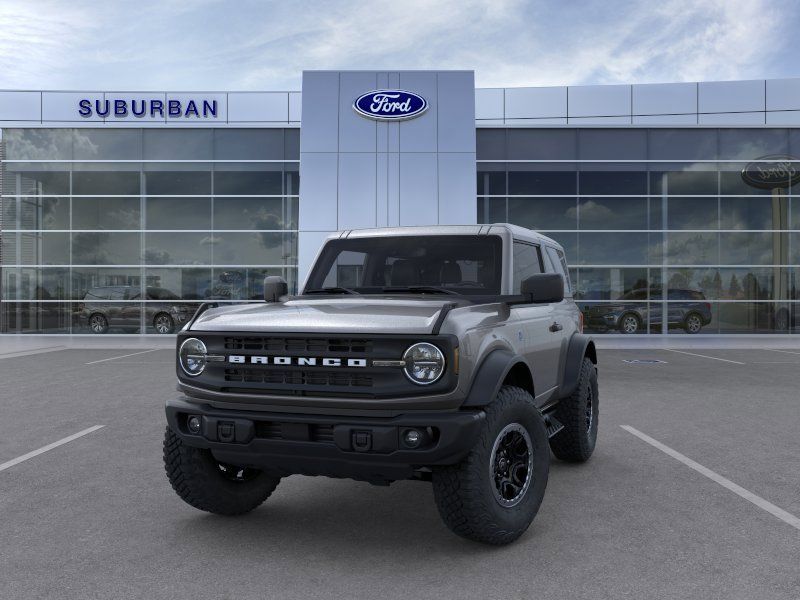 2024 Ford Bronco Black Diamond photo 2