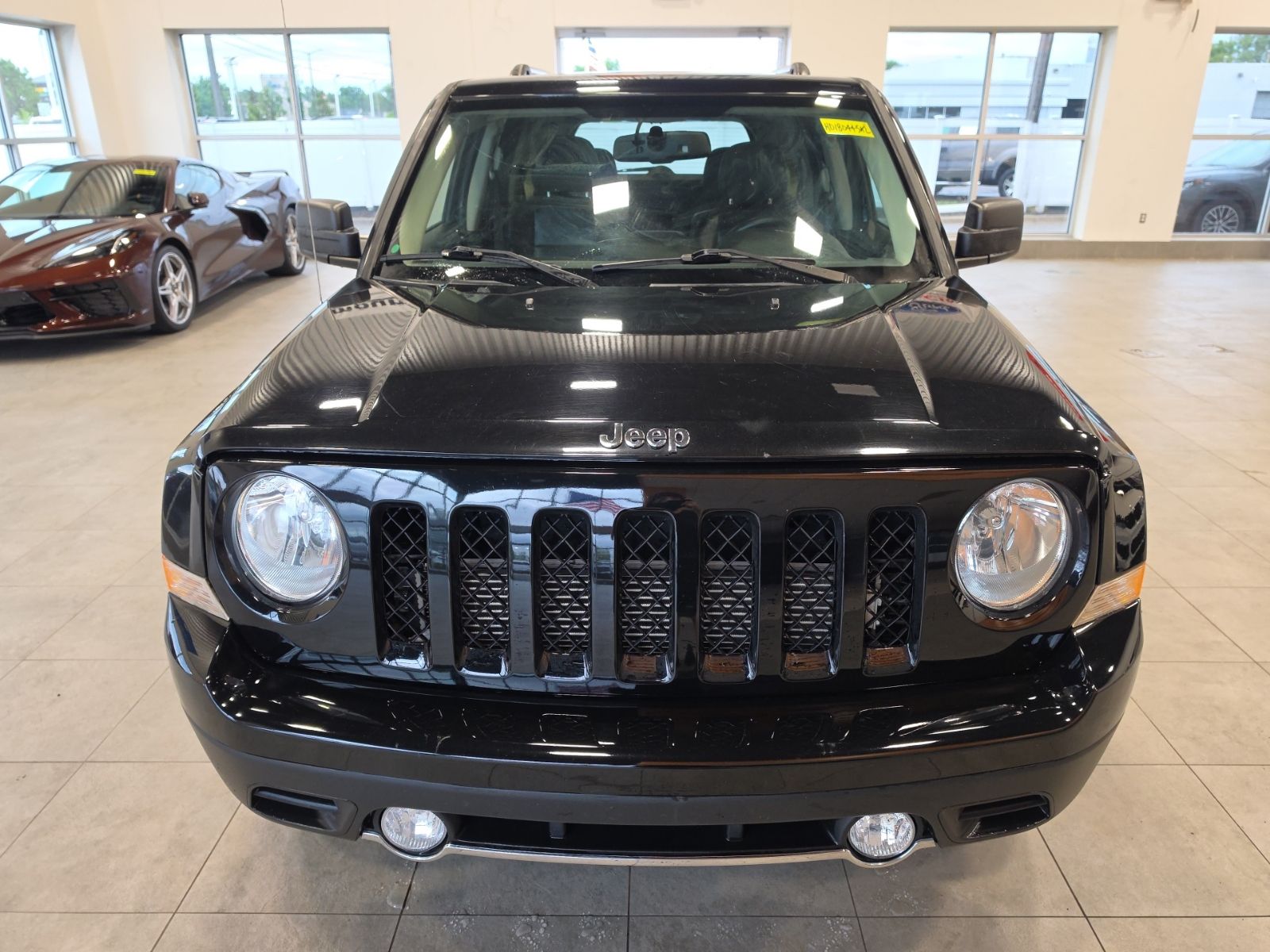 Thumbnail: 2017 Jeep Patriot - 3