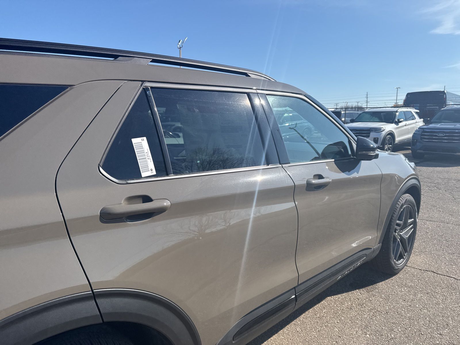 Thumbnail: 2026 Ford Explorer - 8
