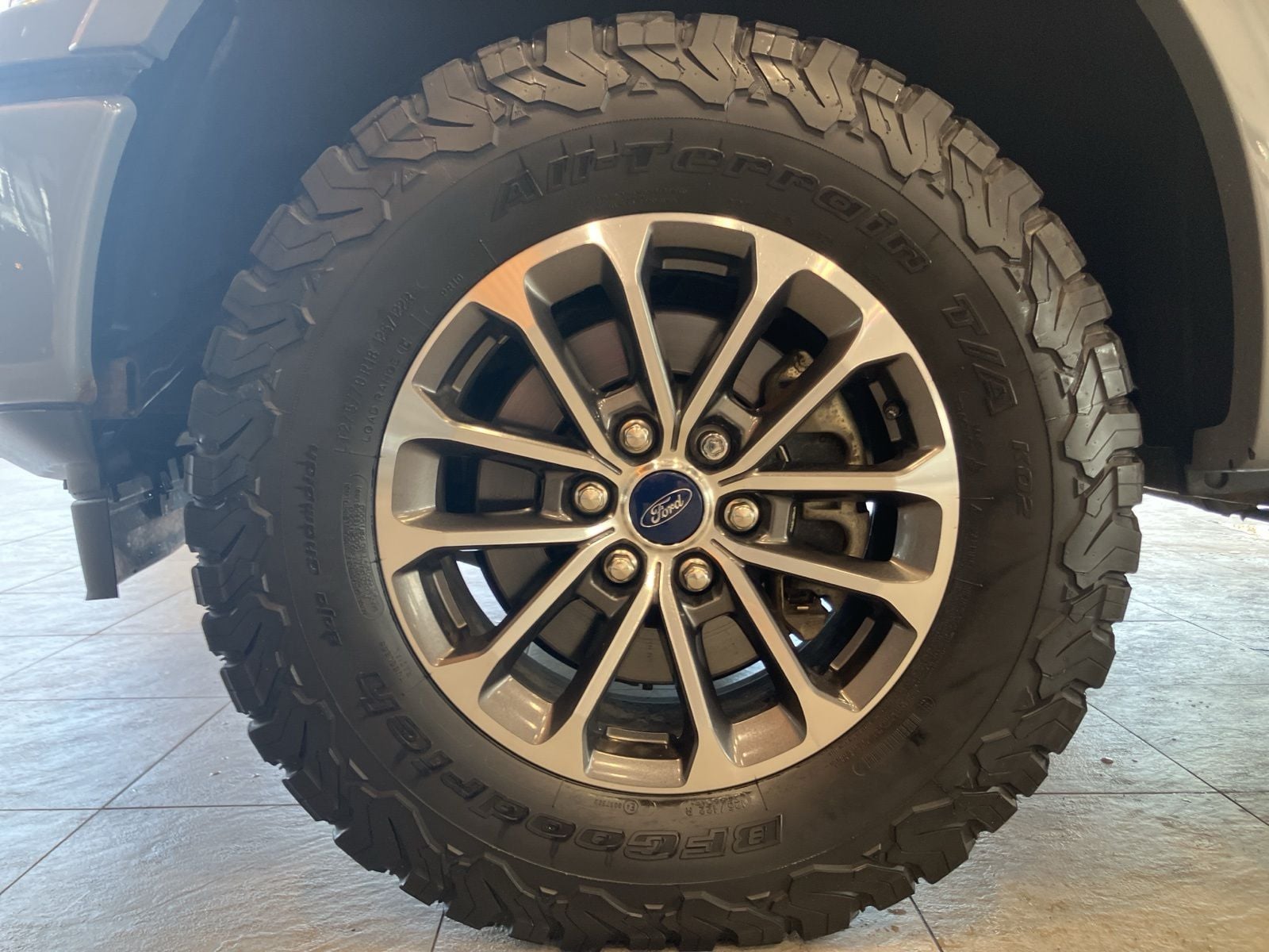 Thumbnail: 2019 Ford F-150 - 9