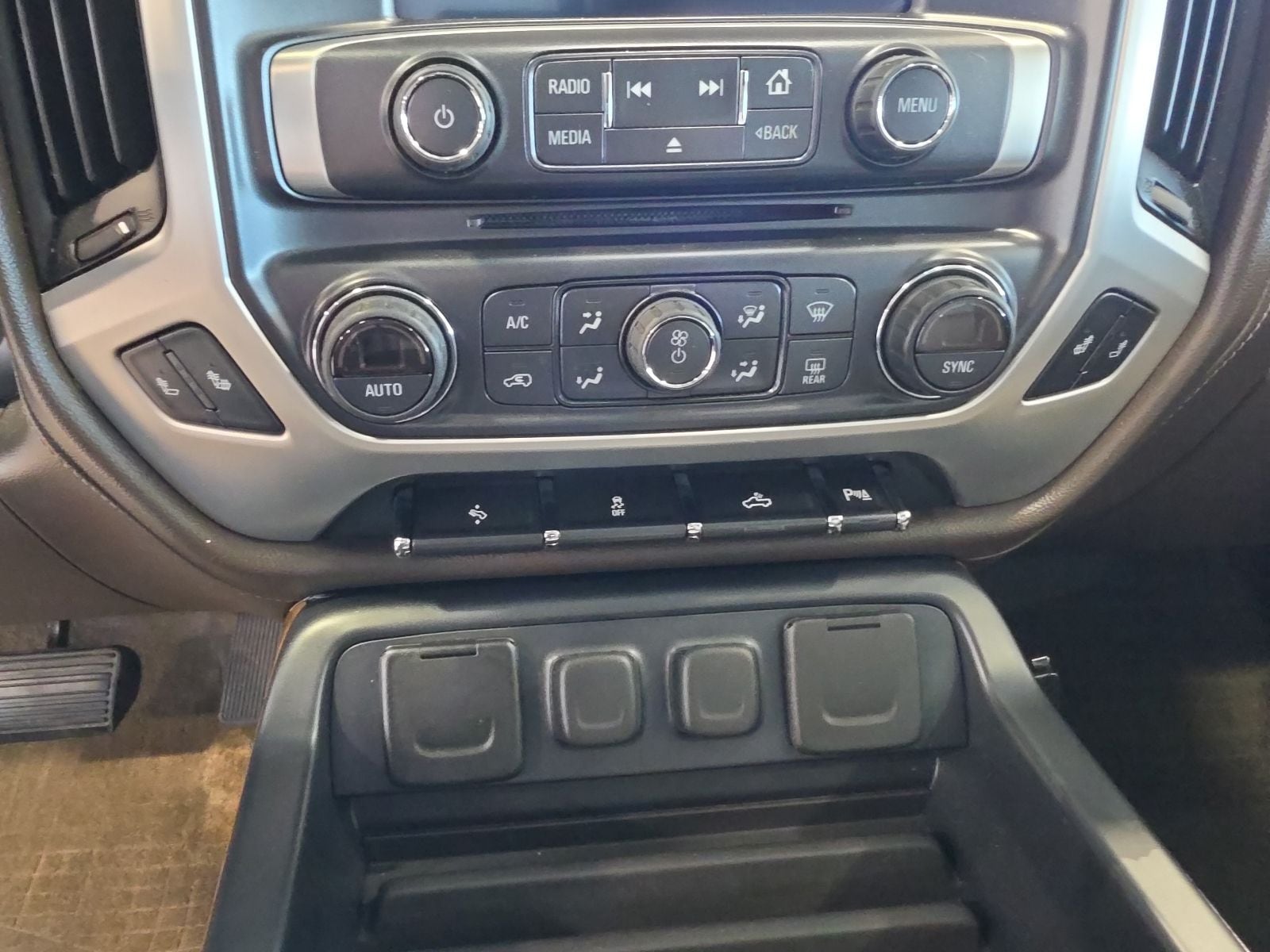 Thumbnail: 2017 GMC Sierra 1500 - 24