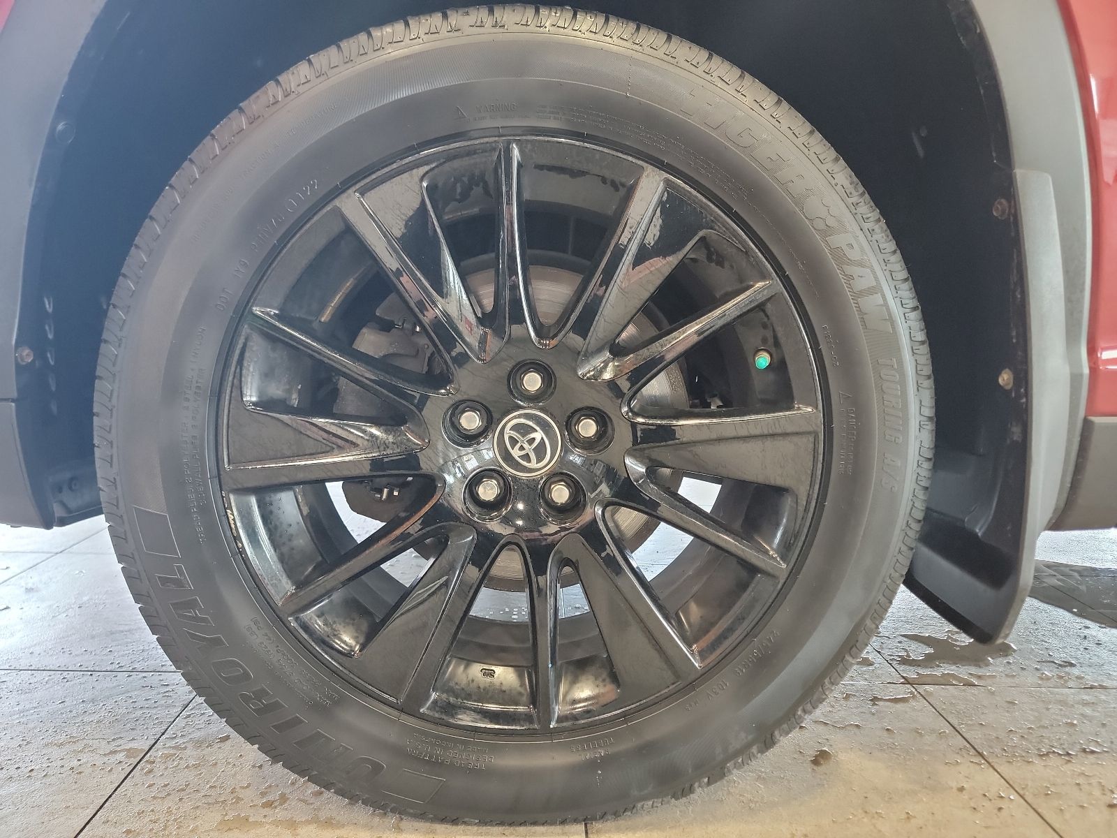 Thumbnail: 2019 Toyota Highlander - 13