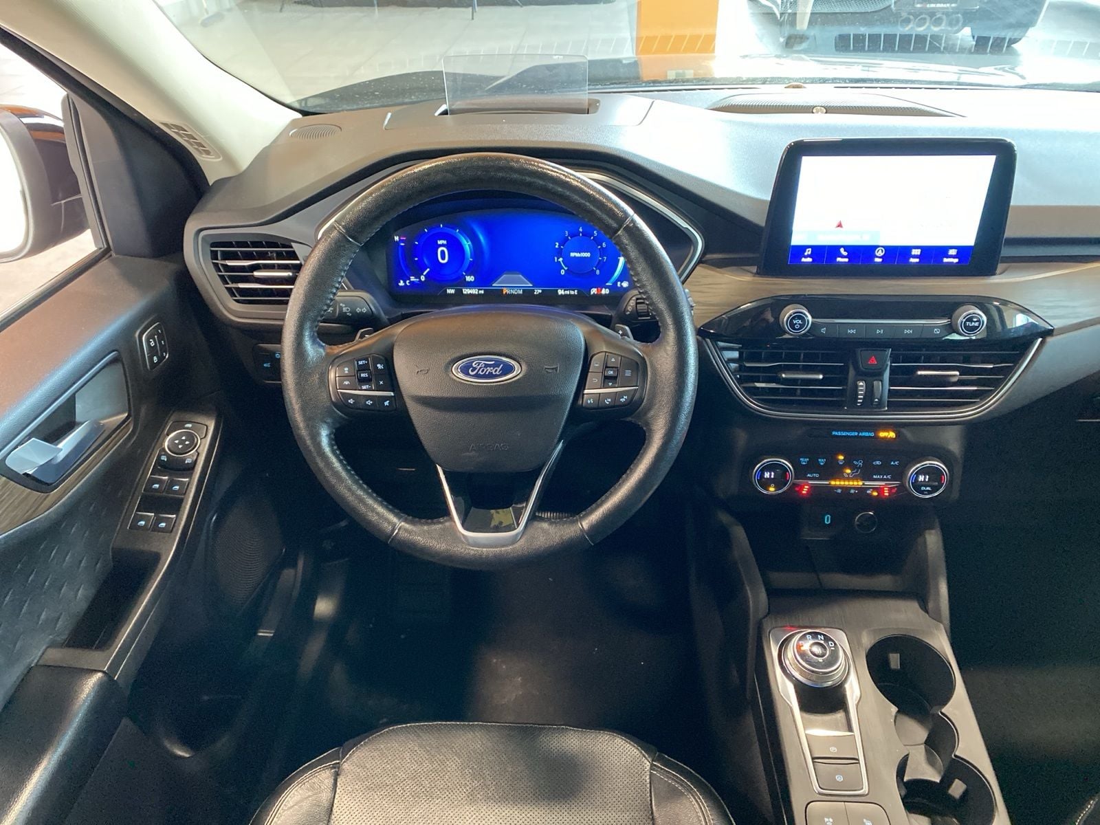 Thumbnail: 2020 Ford Escape - 15