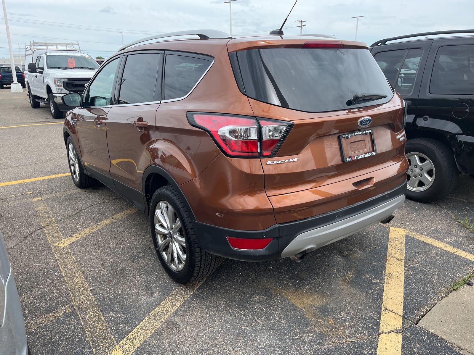 Thumbnail: 2017 Ford Escape - 10