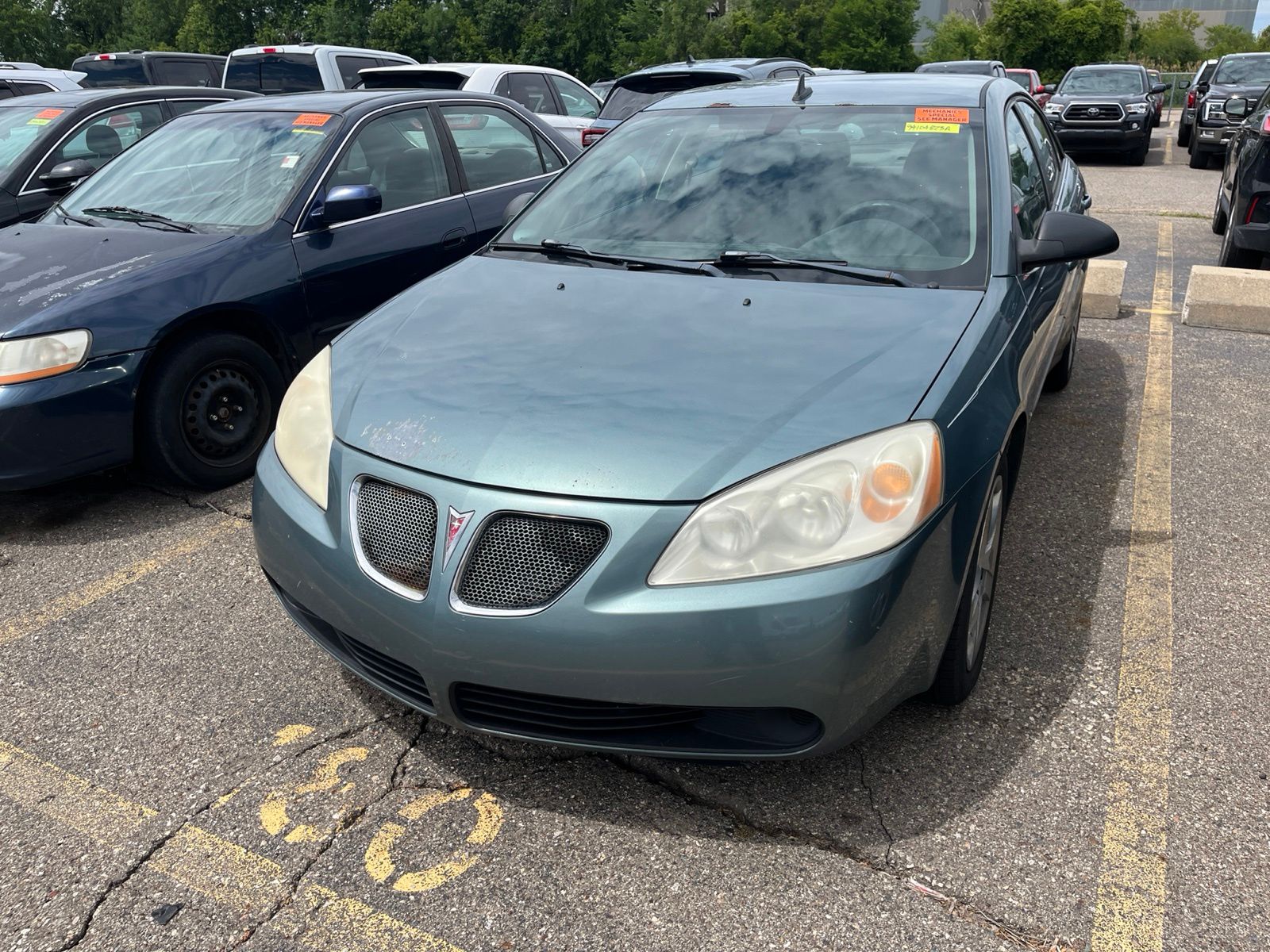 Thumbnail: 2009 Pontiac G6 - 3