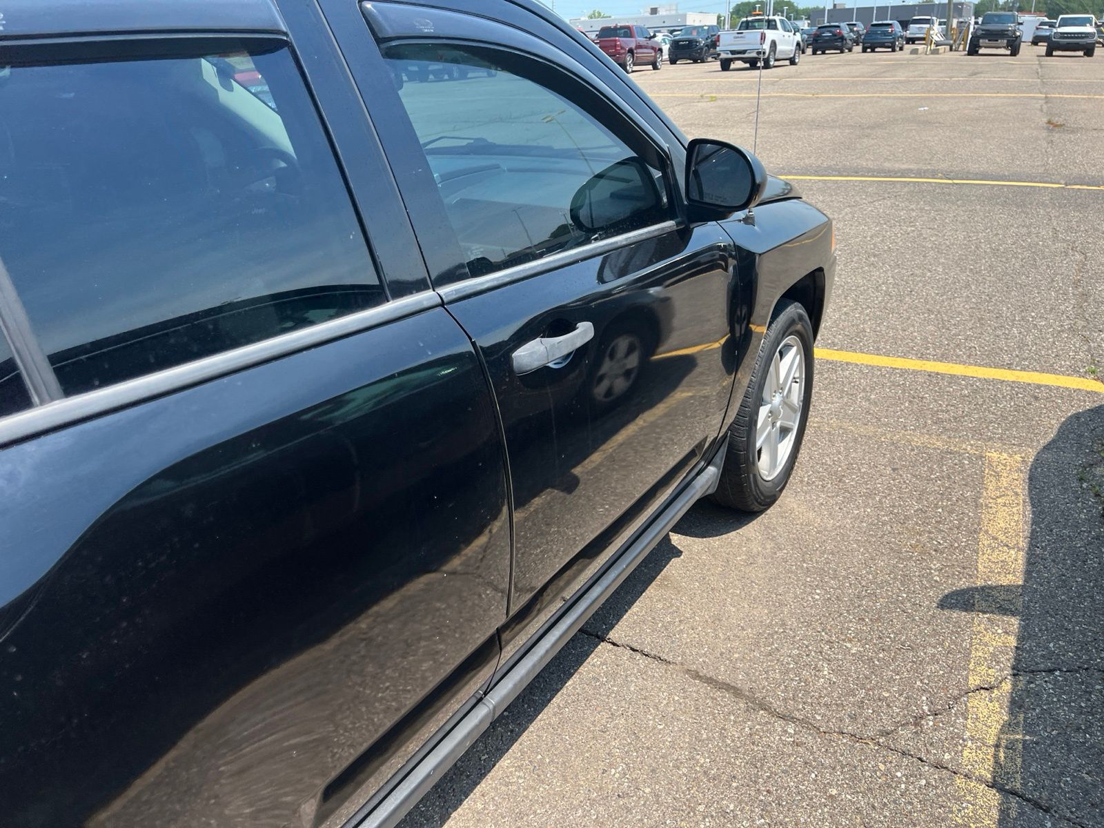 Thumbnail: 2007 Jeep Compass - 17