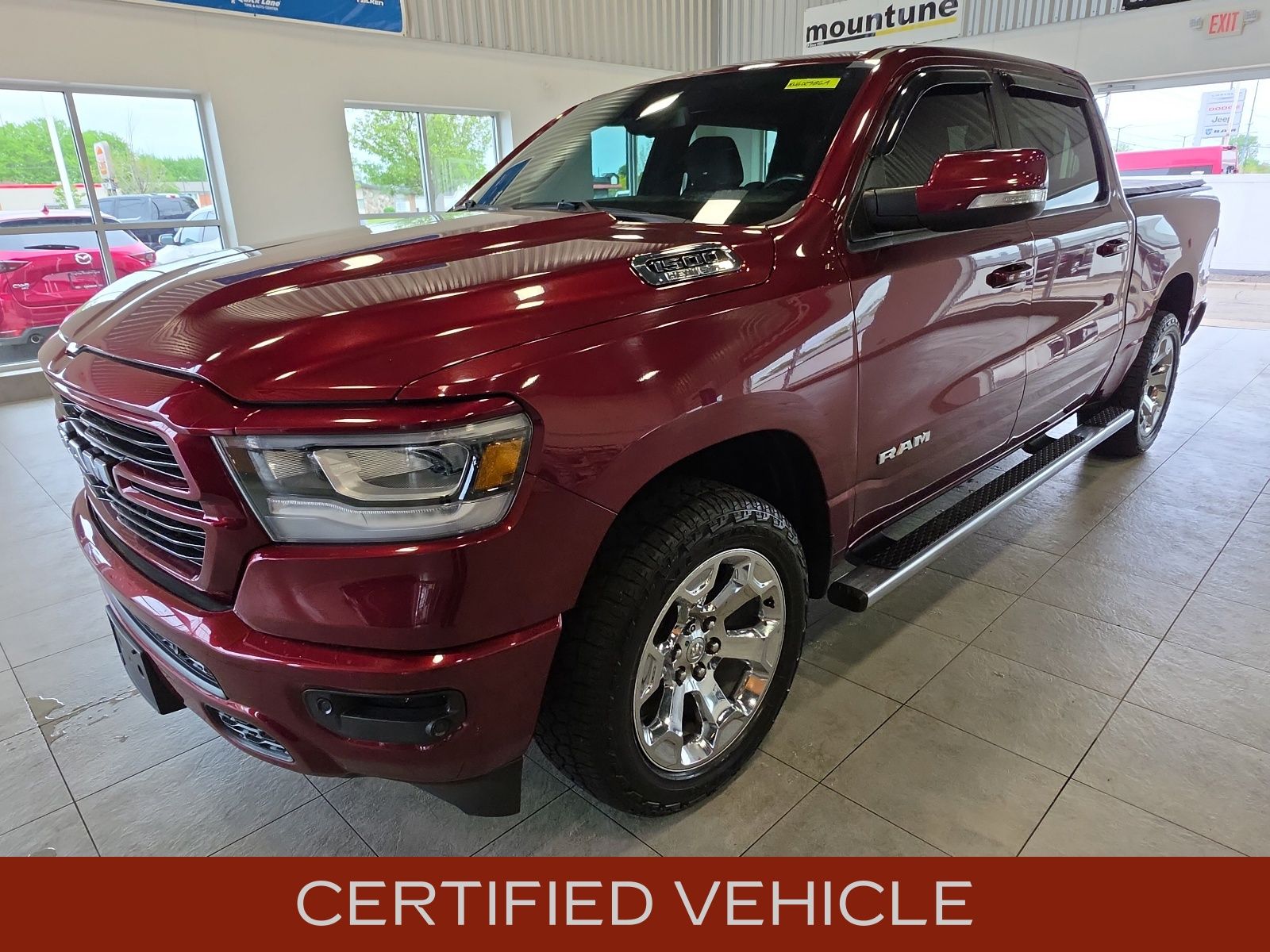 2019 RAM 1500 Big Horn/Lone Star 4x4 Crew Cab 5'7's photo