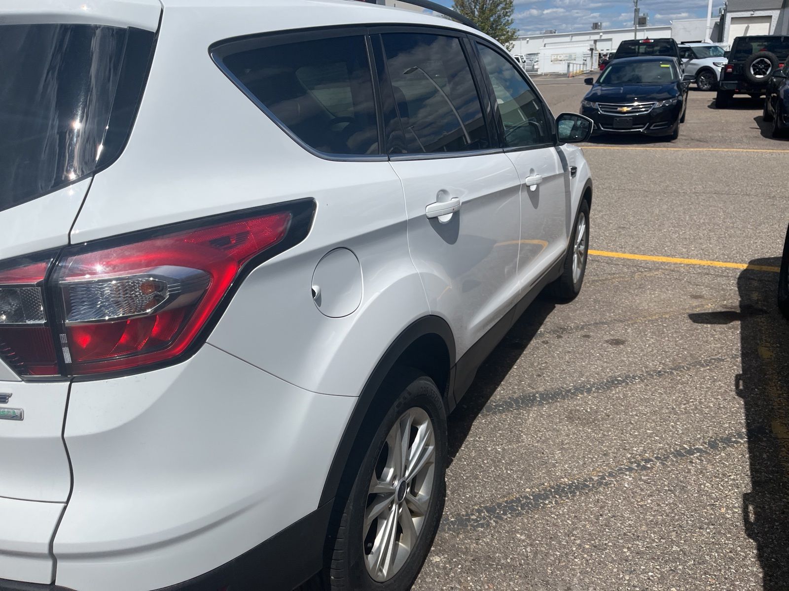 Thumbnail: 2018 Ford Escape - 14