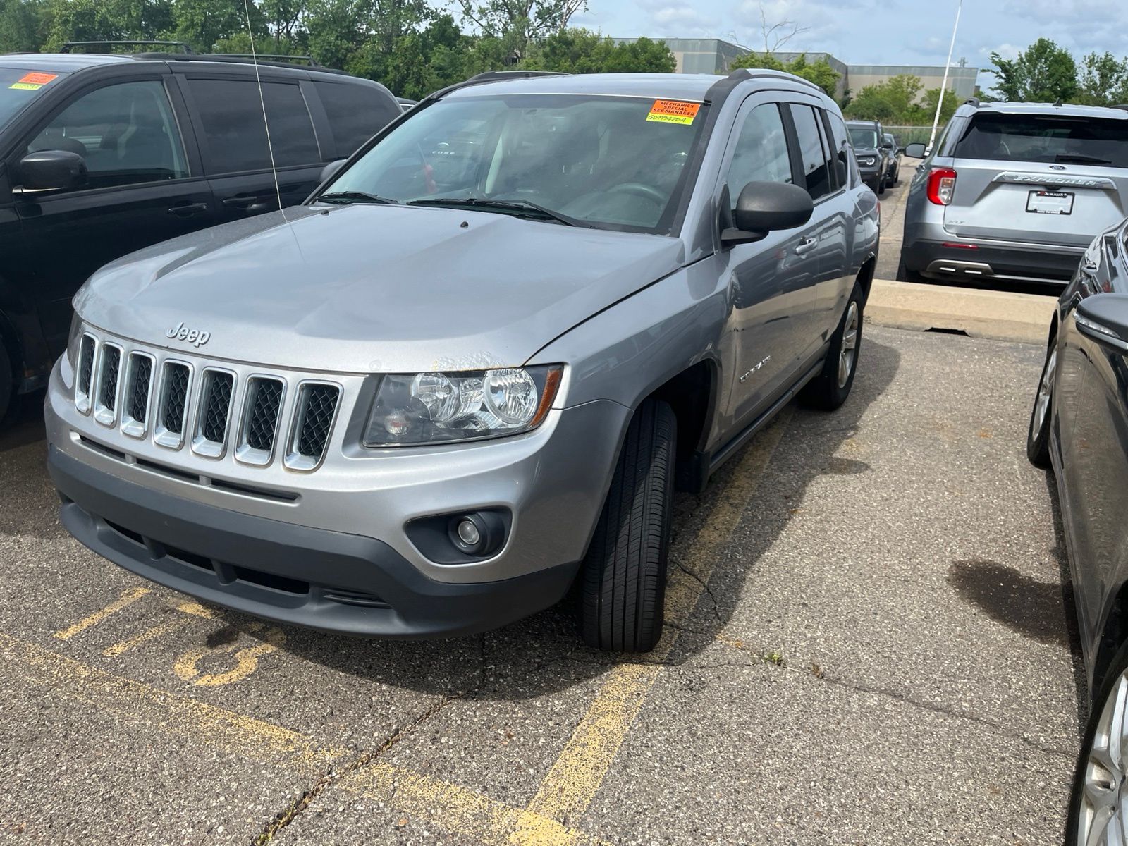 Thumbnail: 2016 Jeep Compass - 2