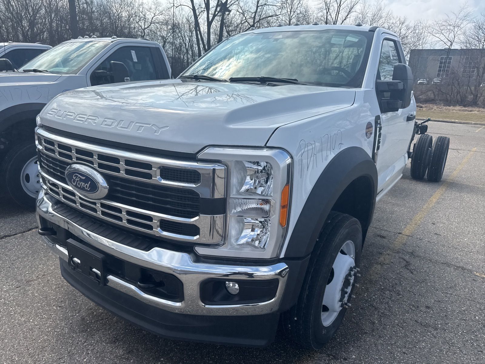 Thumbnail: 2023 Ford F-450 - 19