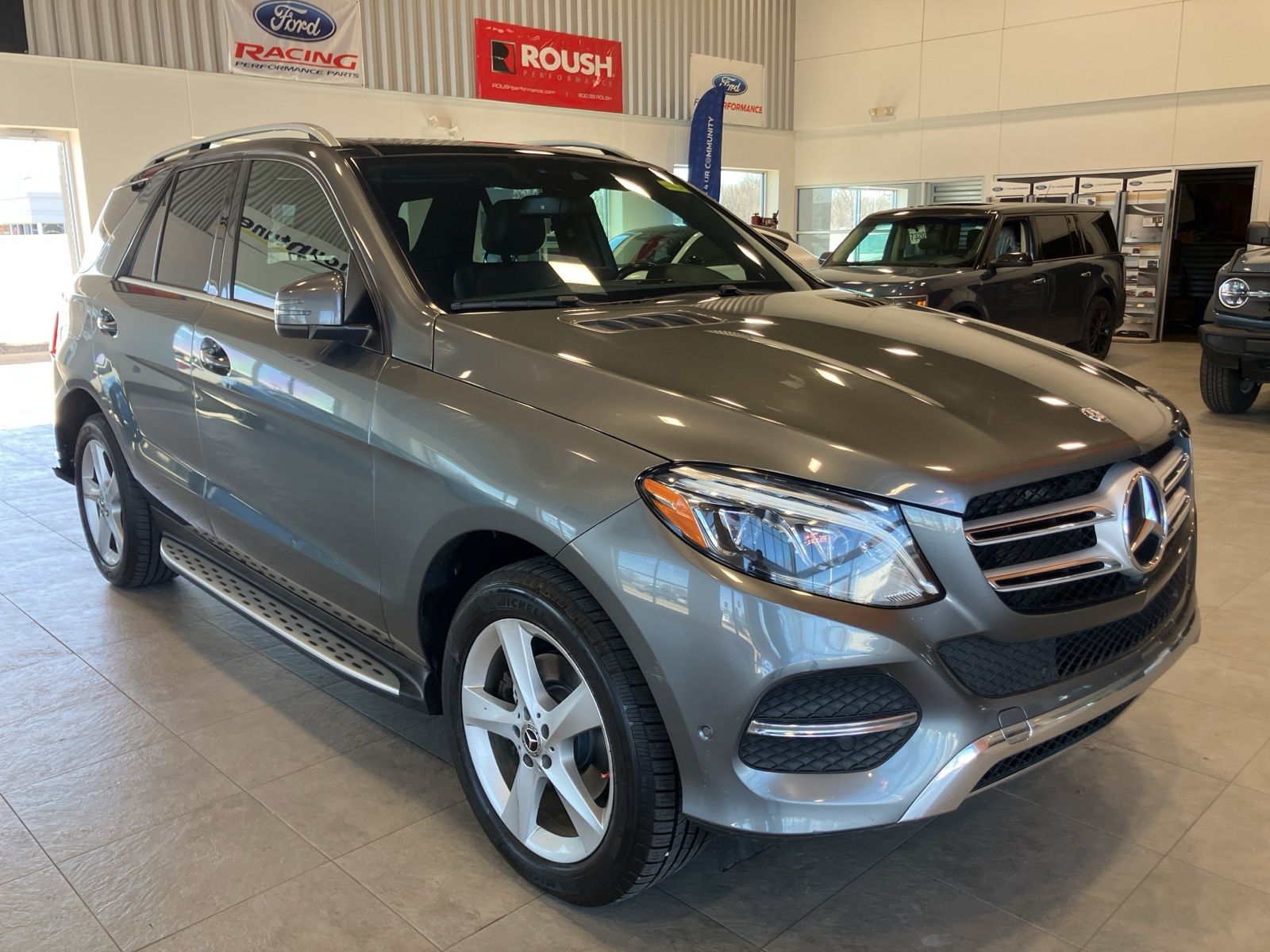 Thumbnail: 2017 Mercedes-Benz GLE - 3
