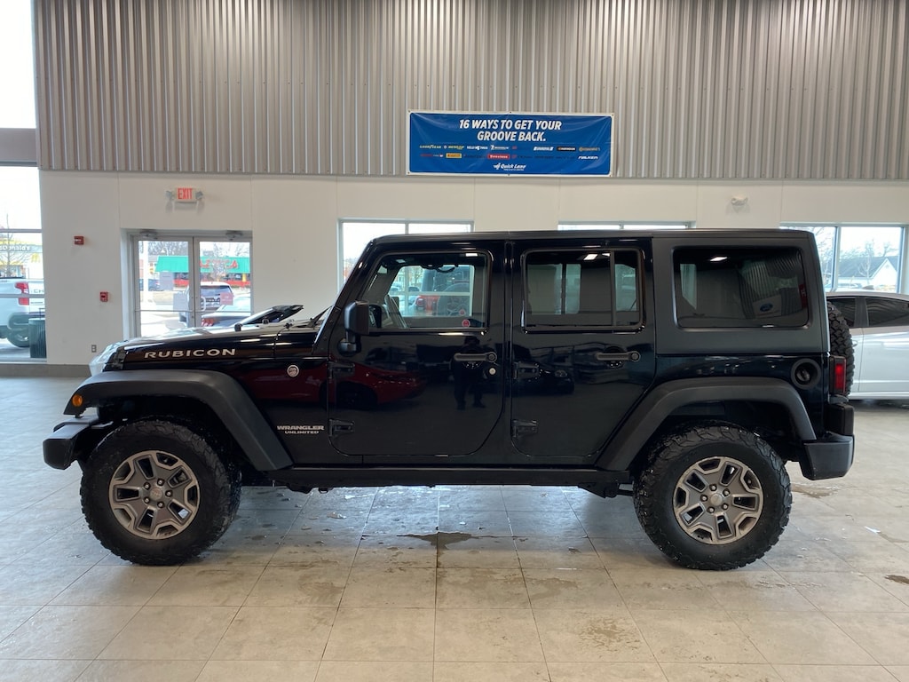 Used 2016 Jeep Wrangler Unlimited Rubicon SUV