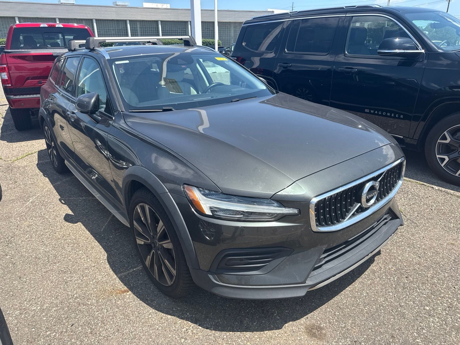 Thumbnail: 2020 Volvo S60 - 29
