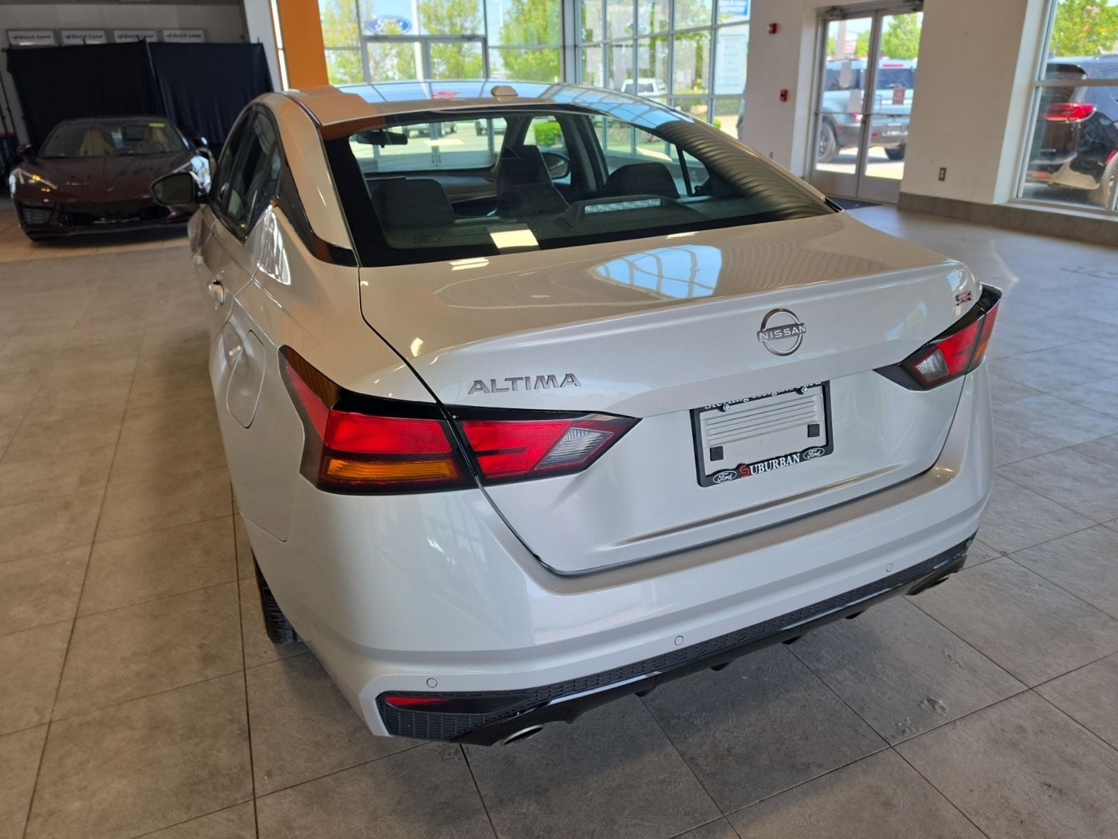 Thumbnail: 2023 Nissan Altima - 10