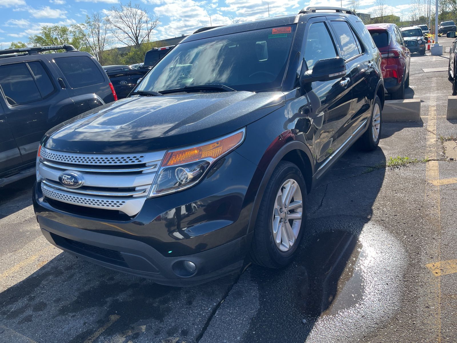 Thumbnail: 2014 Ford Explorer - 3