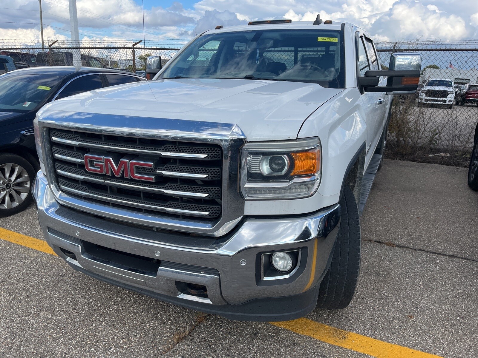 2015 Gmc Sierra SLE photo 3