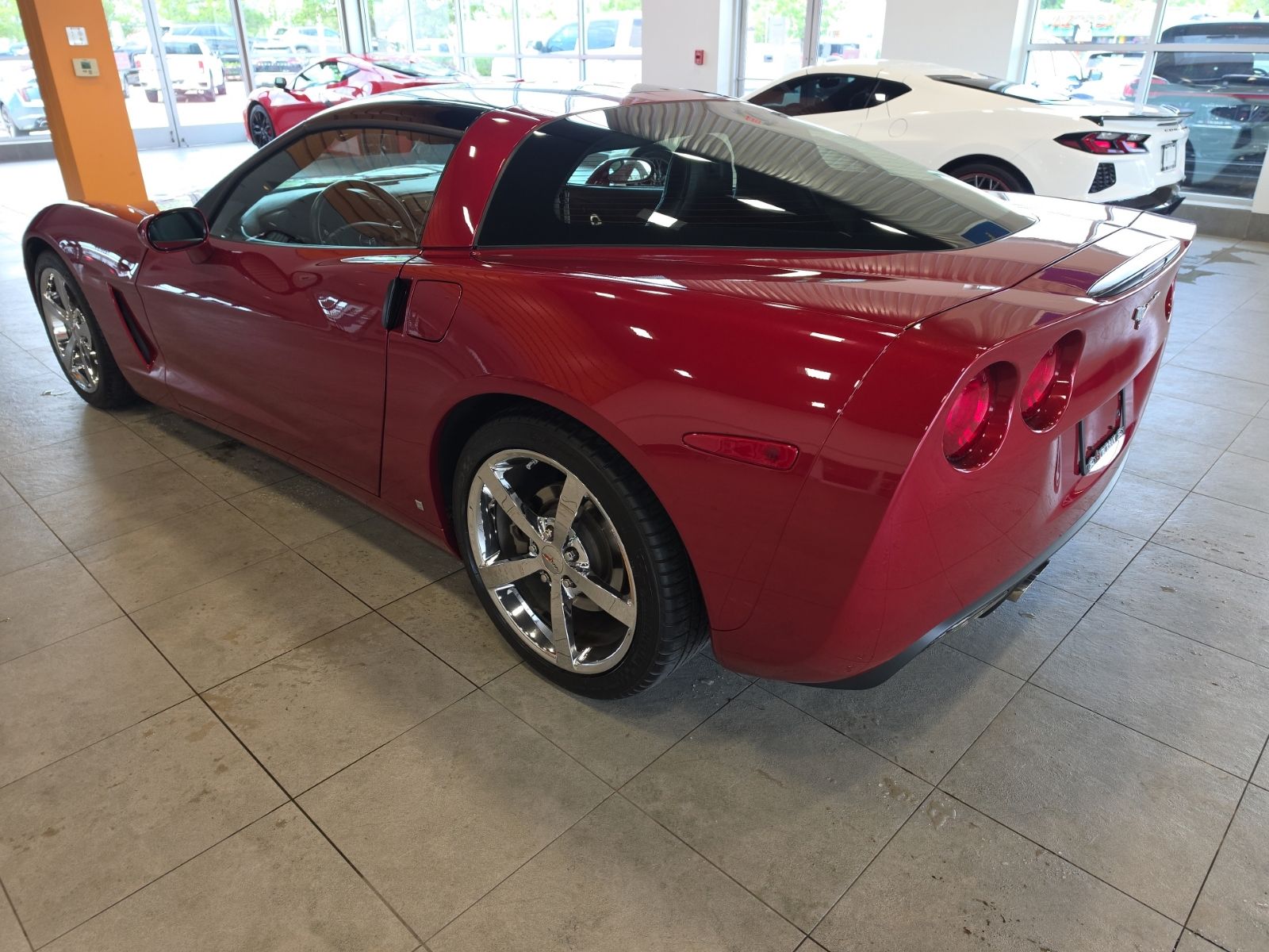 Thumbnail: 2010 Chevrolet Corvette - 10