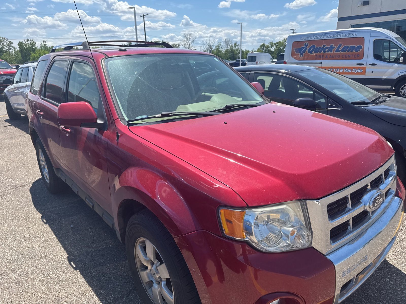Thumbnail: 2011 Ford Escape - 24