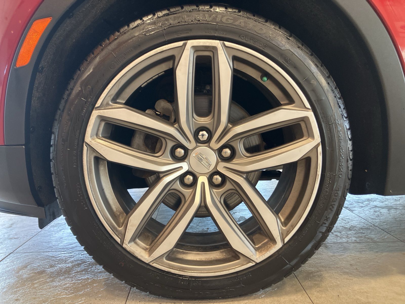 Thumbnail: 2019 Cadillac XT4 - 9