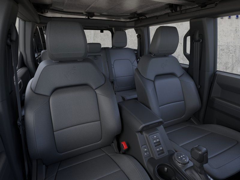 2025 Ford Bronco 4-Door Outer Banks - Photo 10