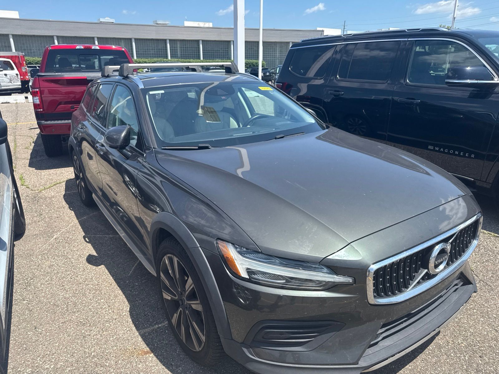 Thumbnail: 2020 Volvo S60 - 9