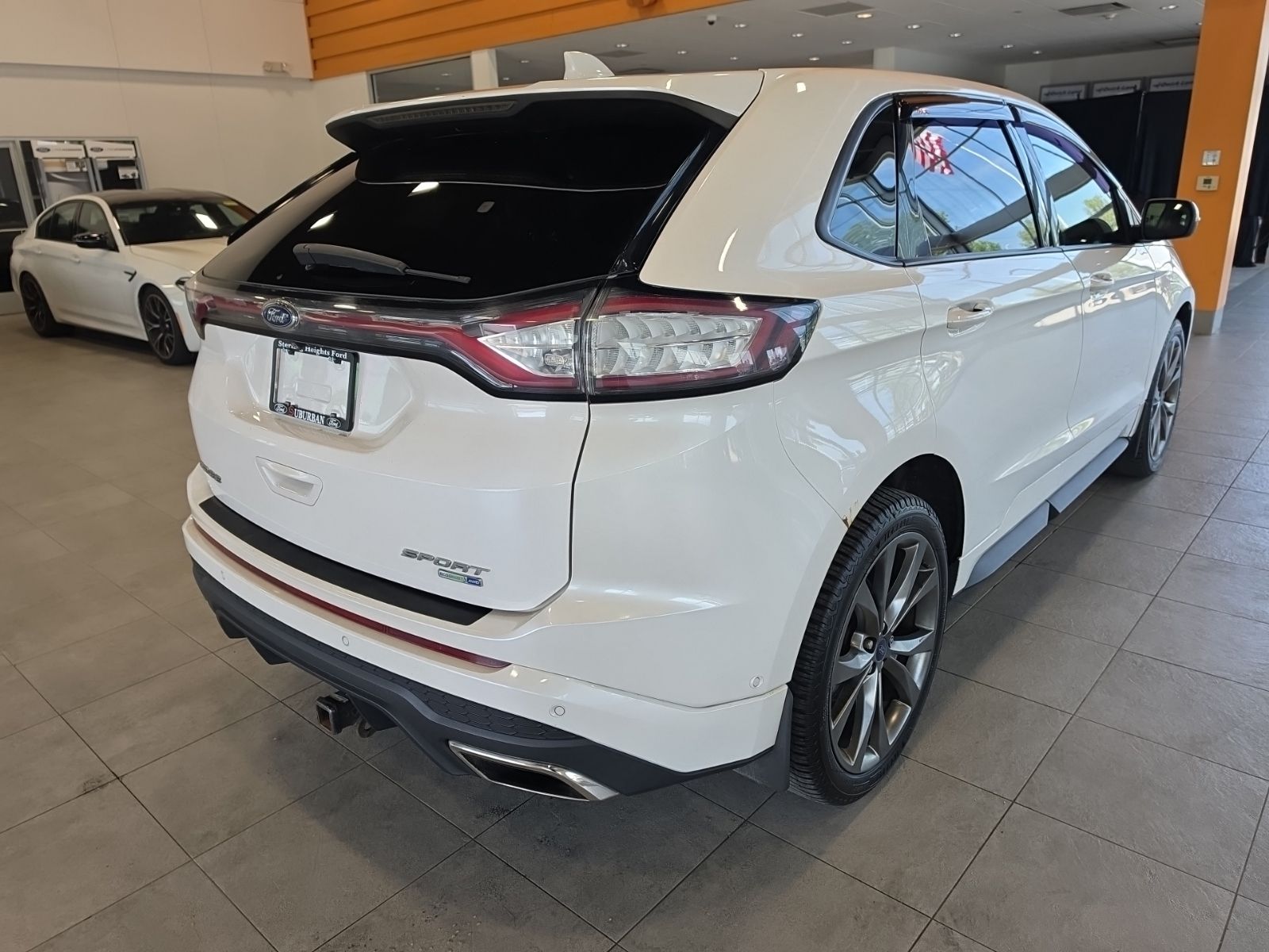 Thumbnail: 2016 Ford Edge - 8