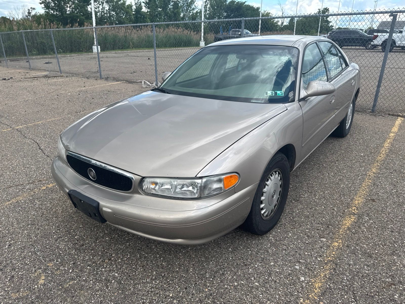 Used 2003 Buick Century Custom with VIN 2G4WS52J731133253 for sale in Sterling Heights, MI